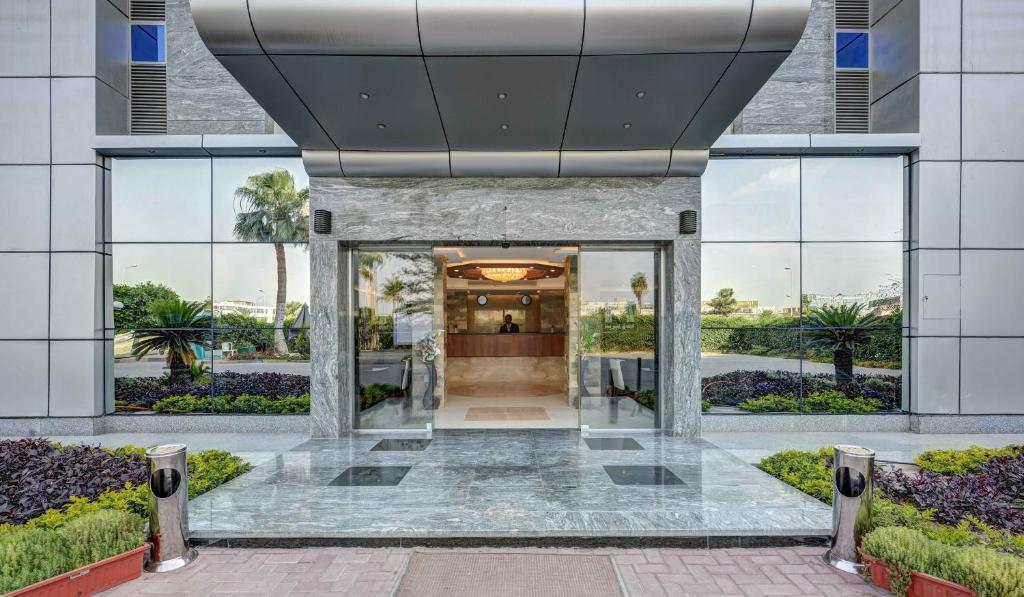 מדינת אל עשיר מי רמאדן Mirita Hotel ,10Th Of Ramadan מראה חיצוני תמונה